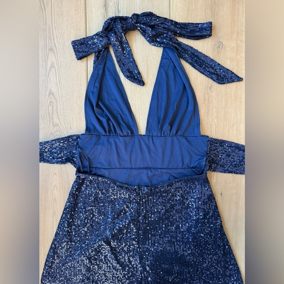 NWT That’s So Fetch Harper Sequin Mini Navy Dress Size S - Picture 8 of 13
